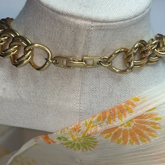 Napier gold tone double link 20” chain necklace - Picture 5 of 6